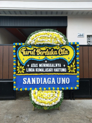Papan Bunga Duka di Girian Bawah